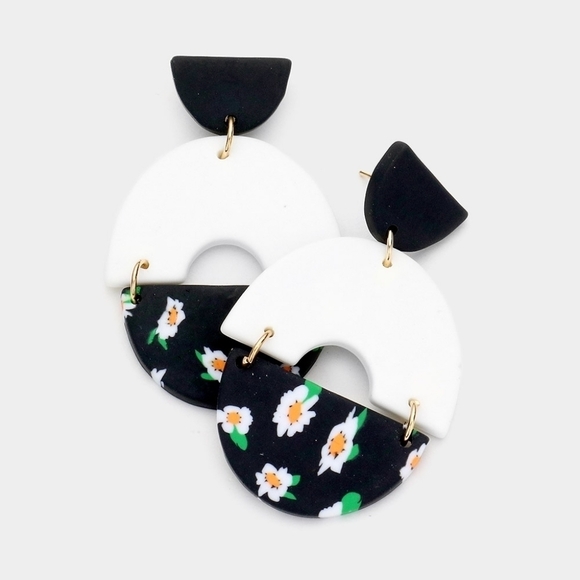 NEW Floral Daisy Black White Retro Earrings - Picture 1 of 7